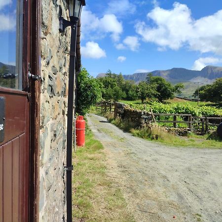Pandy Farmhouse - Panoramic Mountain Views Within Snowdonia'S National Park - 4X4 Recommended Dolgellau Exterior foto