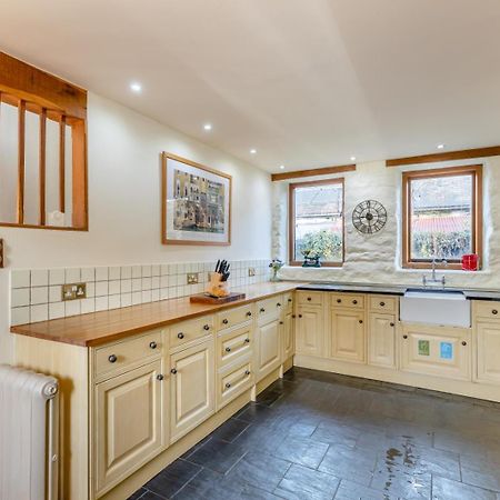 Pandy Farmhouse - Panoramic Mountain Views Within Snowdonia'S National Park - 4X4 Recommended Dolgellau Exterior foto