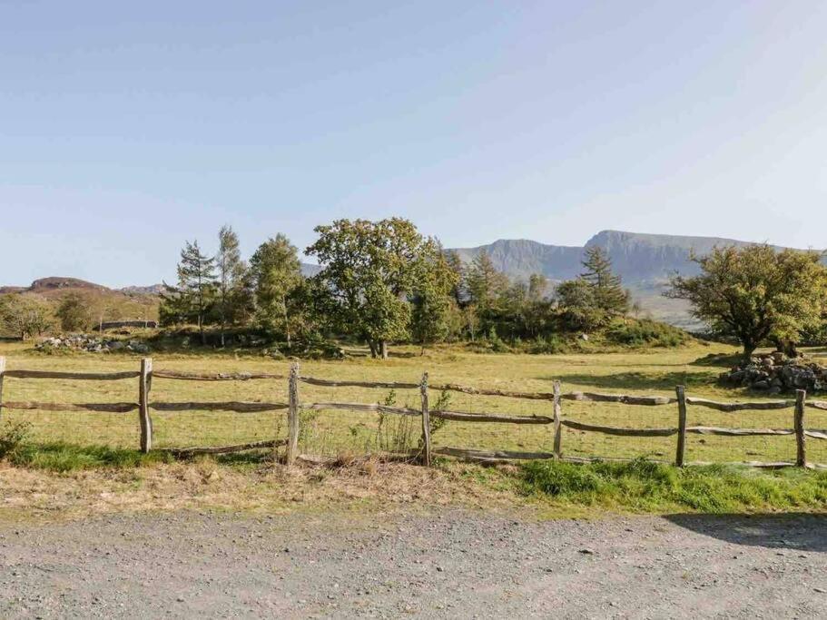 Pandy Farmhouse - Panoramic Mountain Views Within Snowdonia'S National Park - 4X4 Recommended Dolgellau Exterior foto